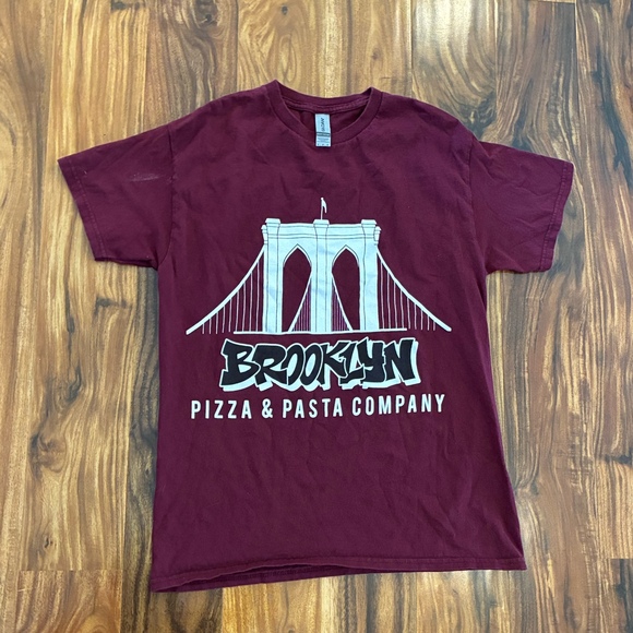 Gildan Other - Brooklyn Pizza & Pasta Co. Graphic‎ T-Shirt Maroon - Men’s Medium